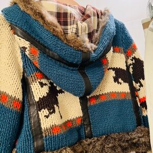 Coveted $$$ LaRok hooded cropped fur-trimmed sweater with leather trim